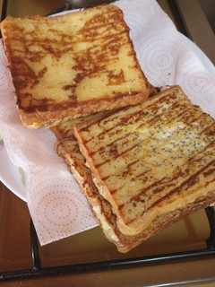 A picture of Orange zest & poppy seed Flavored French Toast.