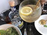 Honey, lemon & thyme Gin & Tonic Cocktail