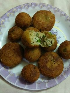 A picture of Cheese corn balls.