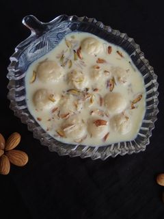 અંગૂર રબડી (Angoor rabdi recipe in gujarati) રેસીપી મુખ્ય ફોટો