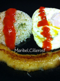 Una foto de Arroz a la Cubana