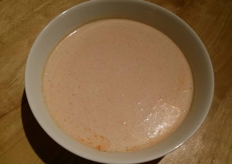Homemade Creamy Chipotle Dip