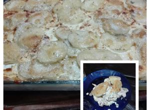 Una foto de Papas al horno con queso y algo más