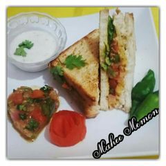 A picture of Salsa chicken sandwich.