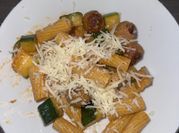 A picture of zucchini and meatballs