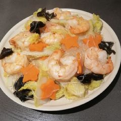 A picture of Glass Noodle w/ Assorted Veggies.