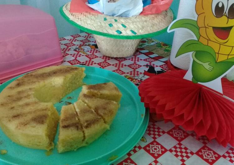 Bolo de milho de microondas