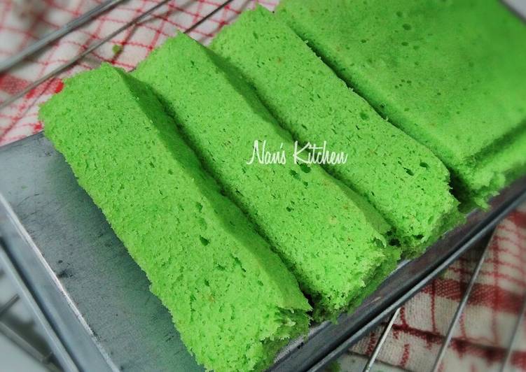 Resep Brownies kukus pandan irit, cuma 2 telur Anti Gagal