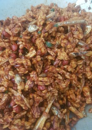 Foto resep Kering tempe teri kacang renyah dan praktis ala upie