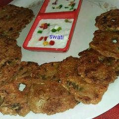 A picture of Sabudana mini thalipeeth.