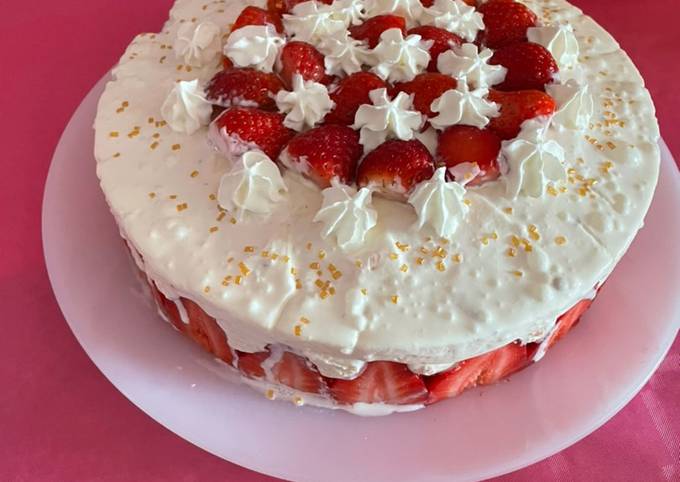 Fraisier à la crème diplomate