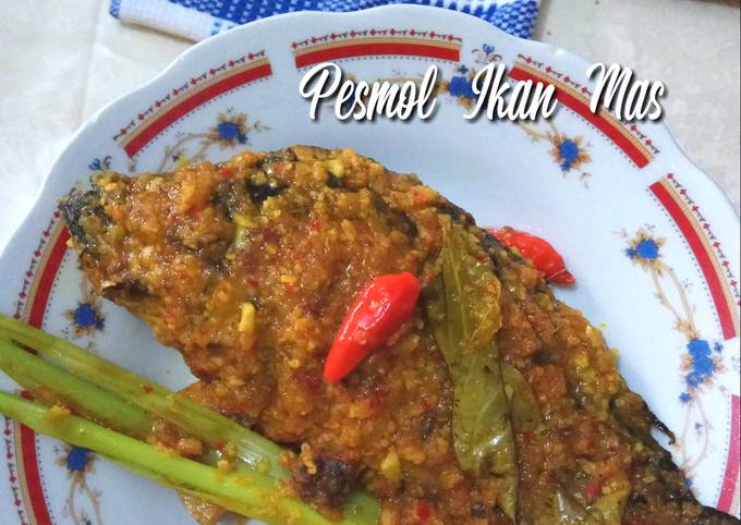 Pesmol Ikan Mas