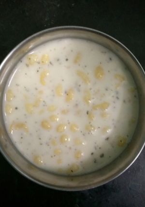 A picture of Boondi Raita.