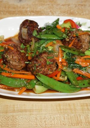 A picture of Shiitake Meatballs, Jon Style.