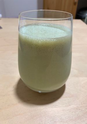 無糖抹茶杏仁奶昔（無奶，純素） 的食譜成品照片