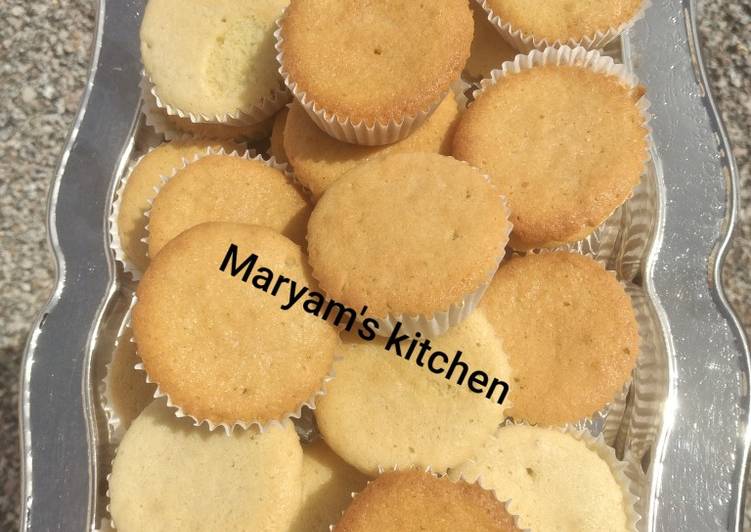 Recipe of Super Quick Homemade Plain vanilla cupcakes | This is Recipe So Deilicios You Must Test Now !!