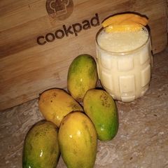 A picture of Fantasy Mango Smoothie.