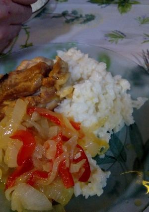 Una foto de Pollo con arroz!! Sabroso