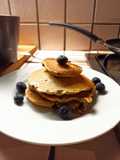 Pancakes alle mele e gocce di cioccolato