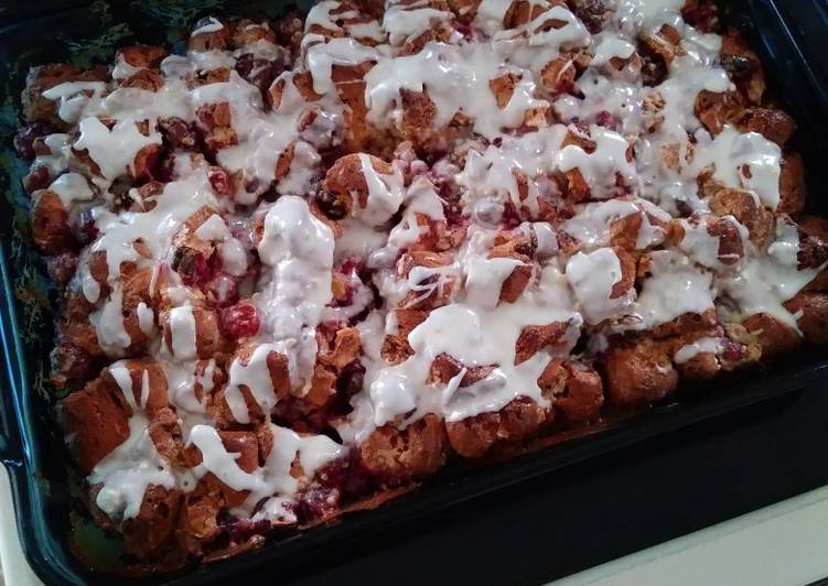 Steps to Prepare Ultimate Cranberry-Lemon Cinnamon Roll Bake