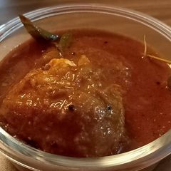 A picture of Sweet and sour mango curry.