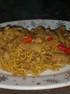 Foto resep Oseng mie dan tempe
