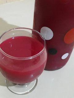 صورة لوصفة عصير الشمندر المنعش 🍷🍷