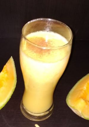 A picture of Muskmelon shake.