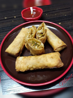 A picture of Noodles Spring rolls (with homemade sheets).
