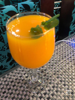 A picture of Mango juice.