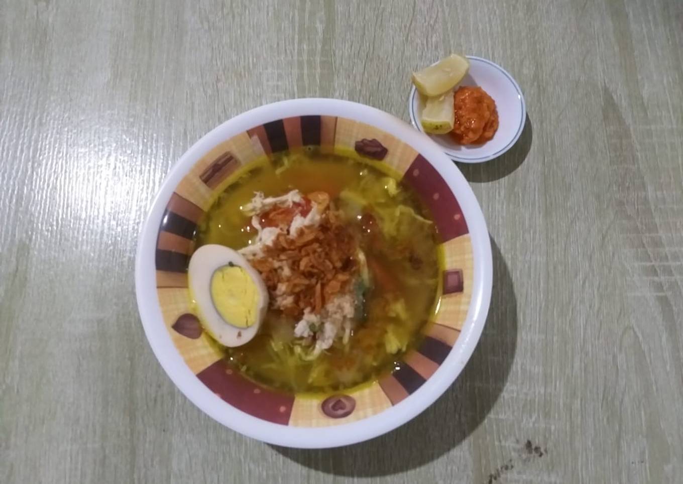 Soto ayam kuah bening