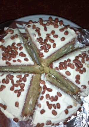A picture of Vanilla chocolate coco pops cake.