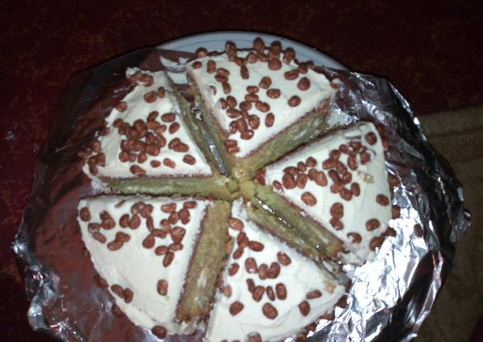Vanilla chocolate coco pops cake