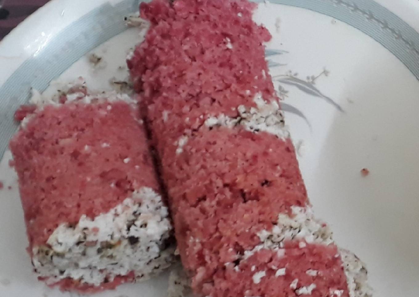 Steps to Make Homemade Beetroot puttu
