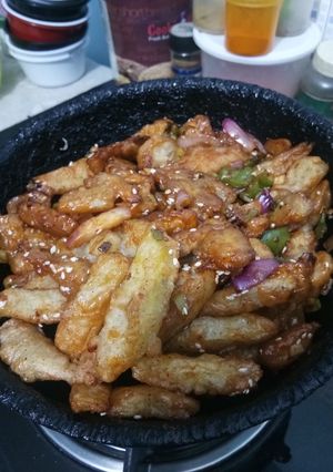 হানি চিলি গোবি পট্যাটো(Honey Chili Gobi Potato recipe in Bengali) রেসিপির প্রধান ছবি