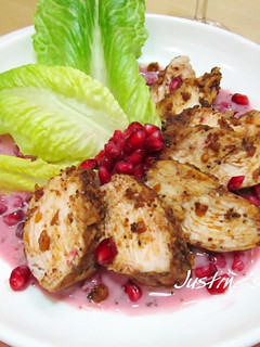 香料雞肉片佐紅石榴優格醬 的食譜成品照片