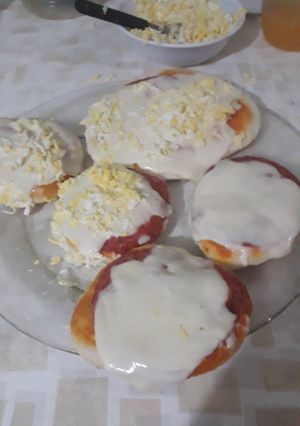 Una foto de Pizzetas fácil