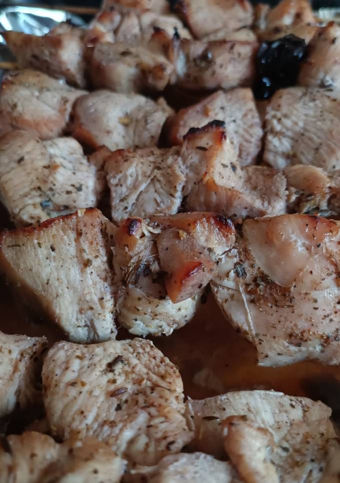 Шашлик із курячого філе в духовці