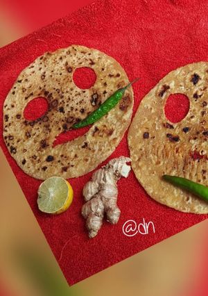 इमोजी पराठा (Emoji paratha recipe in Hindi) रेसिपी मुख्य फोटो