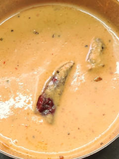 A picture of Peanut tomato chutney.