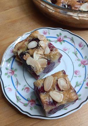 Une photo de 🍒Clafoutis aux cerises Burlat (sans gluten)
