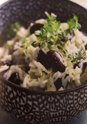A picture of Easy rice & peas.