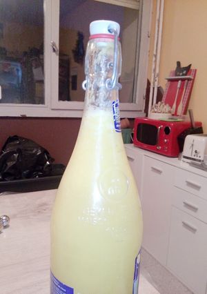 Une photo de Jus de fruit multi vitamines au blender
