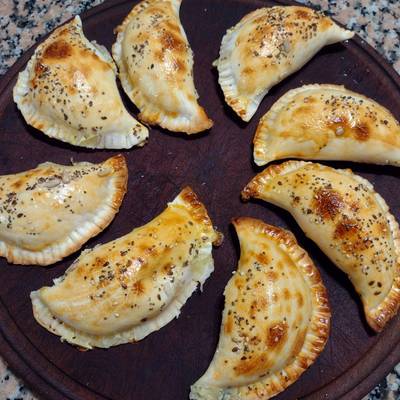 Empanadas de calabaza y queso ? Receta de Cris Arellano - Cookpad