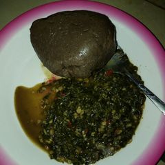 A picture of Amala da miyan lalo.