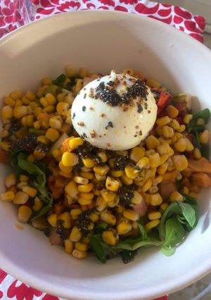 Una foto de Ensalada especial con quinoa