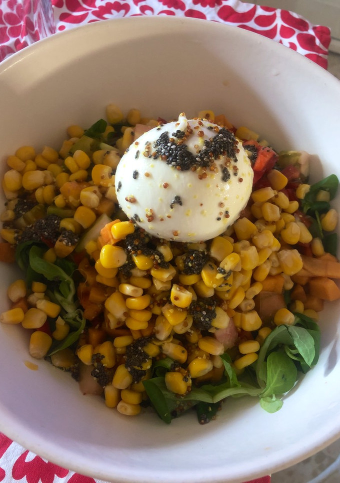 Una foto de Ensalada especial con quinoa
