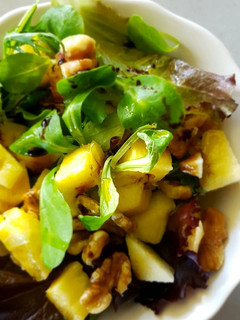 Una foto de Ensalada facil rica y saludable