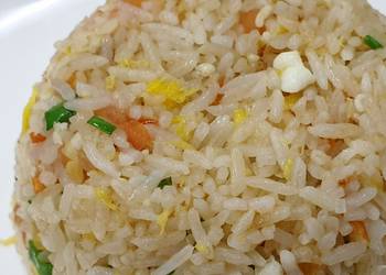 How to Prepare Yummy Tomato Fried Rice 