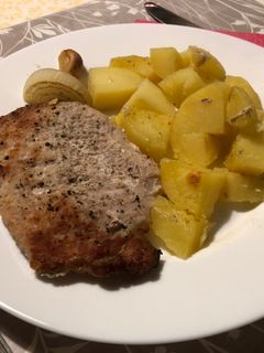 Burgonyán sült karaj recept fotója